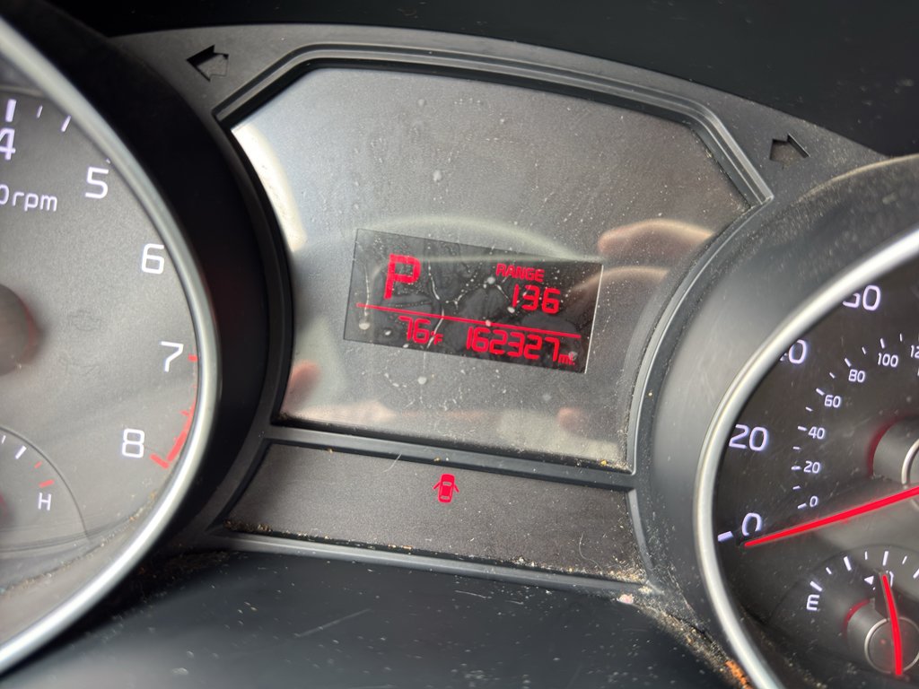 Used 2015 Platinum Graphite Kia LX image 12
