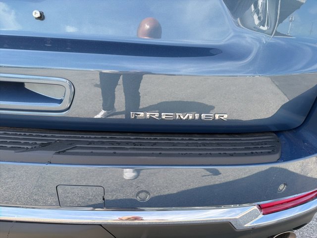2026 Chevrolet Suburban Premier - Photo 8