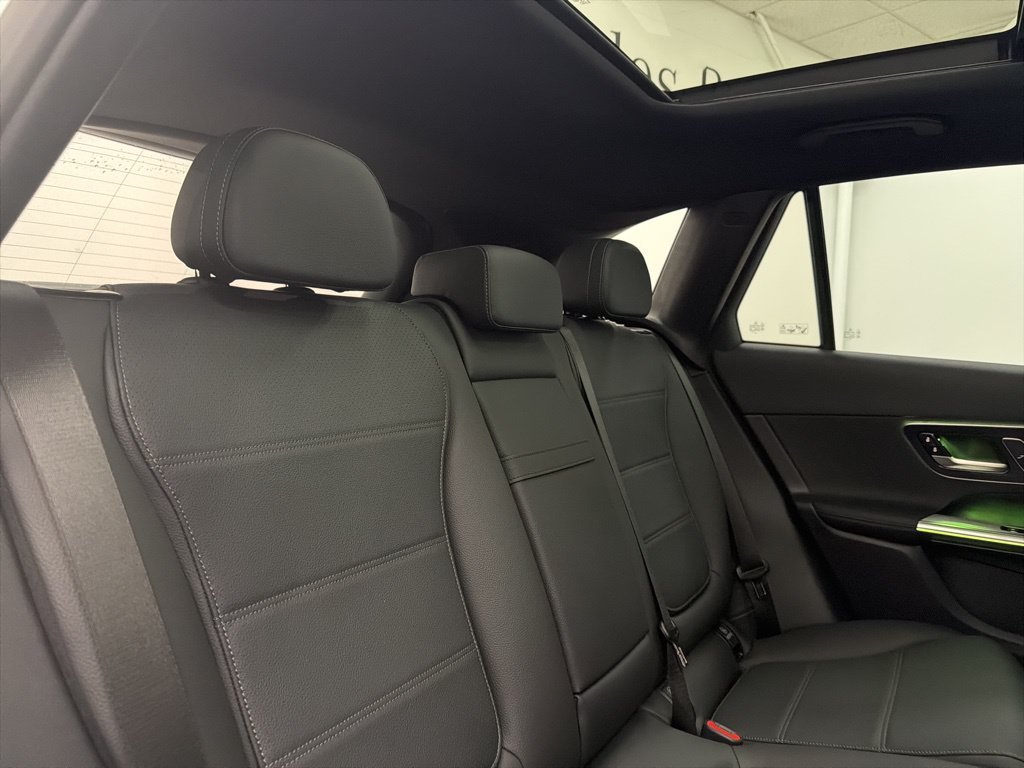 Certified Used 2026 White Mercedes-Benz GLC 300 image 26