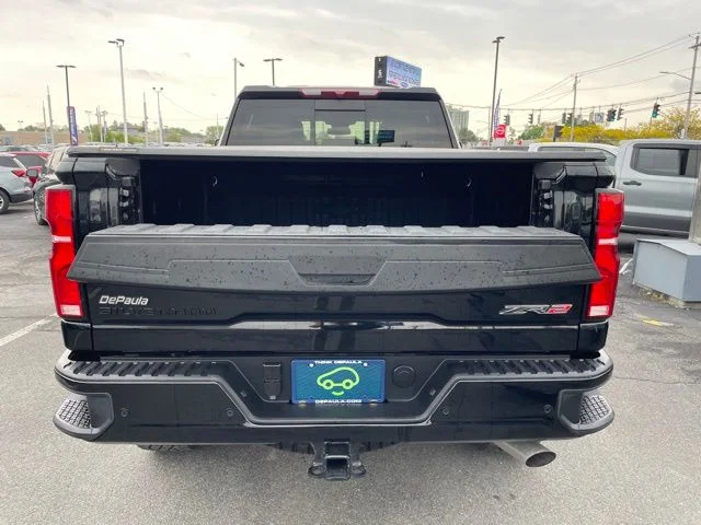 2025 Chevrolet Silverado 2500HD ZR2 - Photo 13
