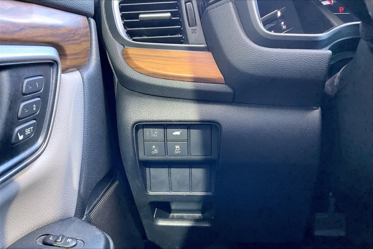 Used 2019 Lunar Silver Metallic Honda EX-L image 33