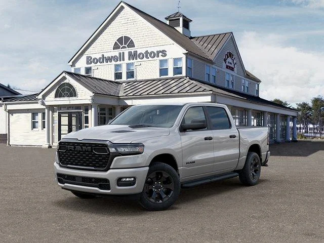 2026 RAM 1500 Express Crew Cab 4x4 5'7