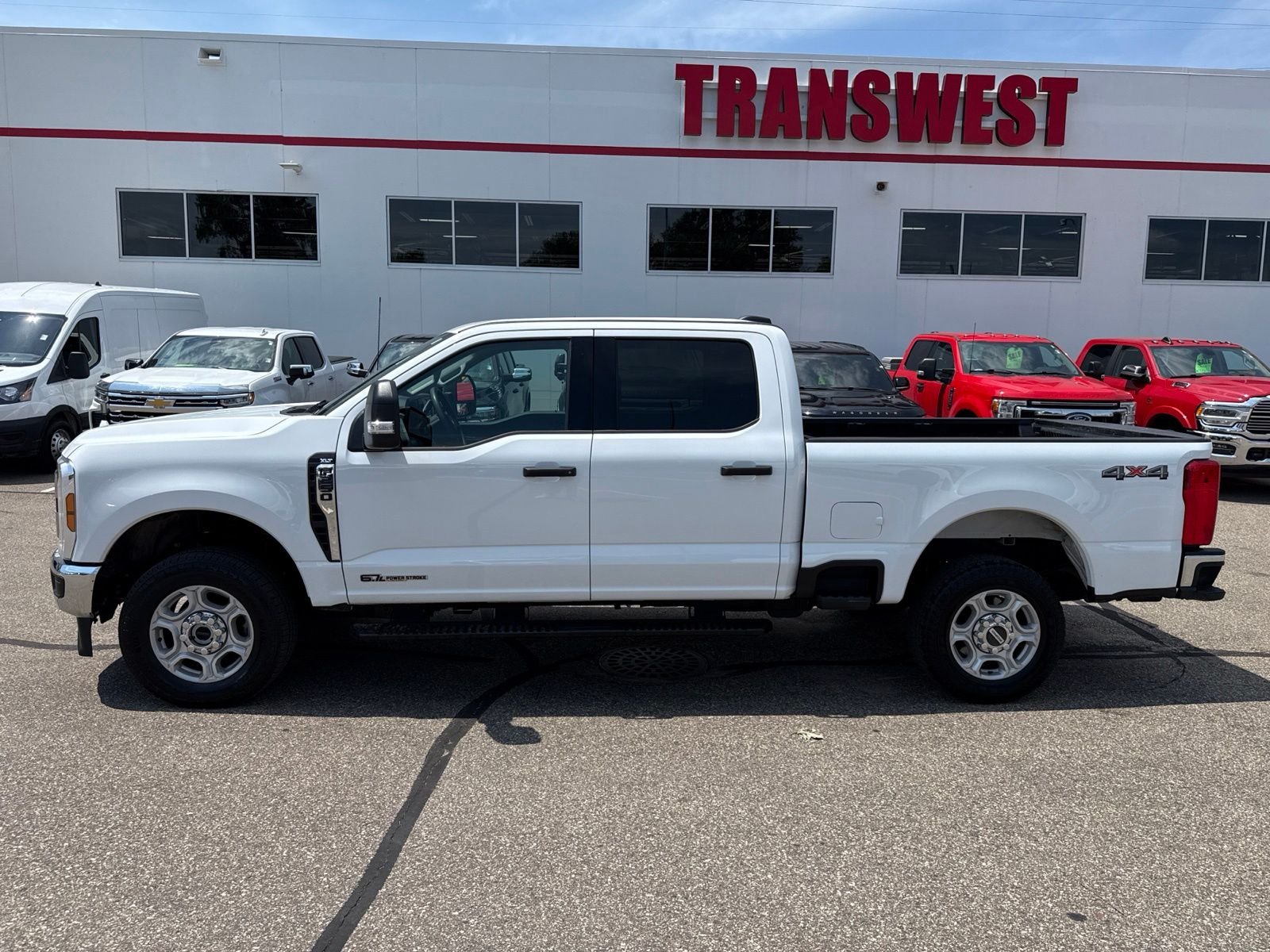 Used 2025 Ford F-250 Super Duty XLT with VIN 1FT7W2BT2SED33340 for sale in Minneapolis, Minnesota