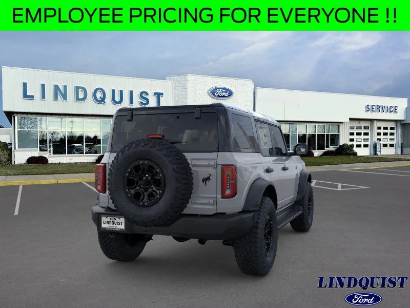 New 2026 Avalanche Gray Ford Outer Banks® image 8