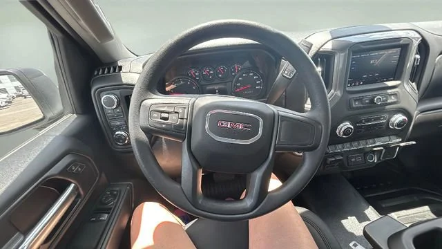 2025 GMC Sierra 2500HD Pro - Photo 8