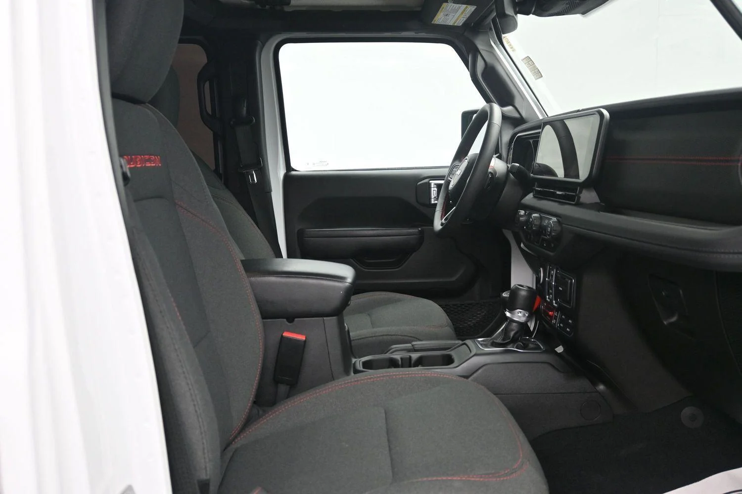 Used 2024 Bright White Jeep Rubicon image 12