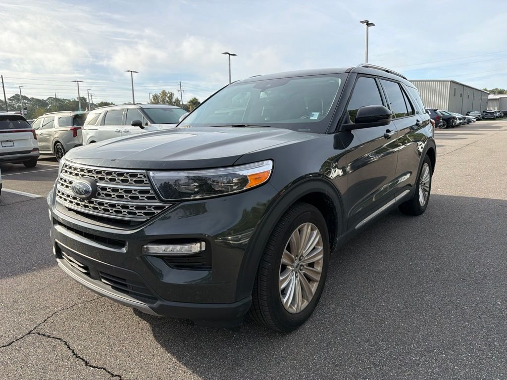 Used 2024 Green Ford Limited image 8