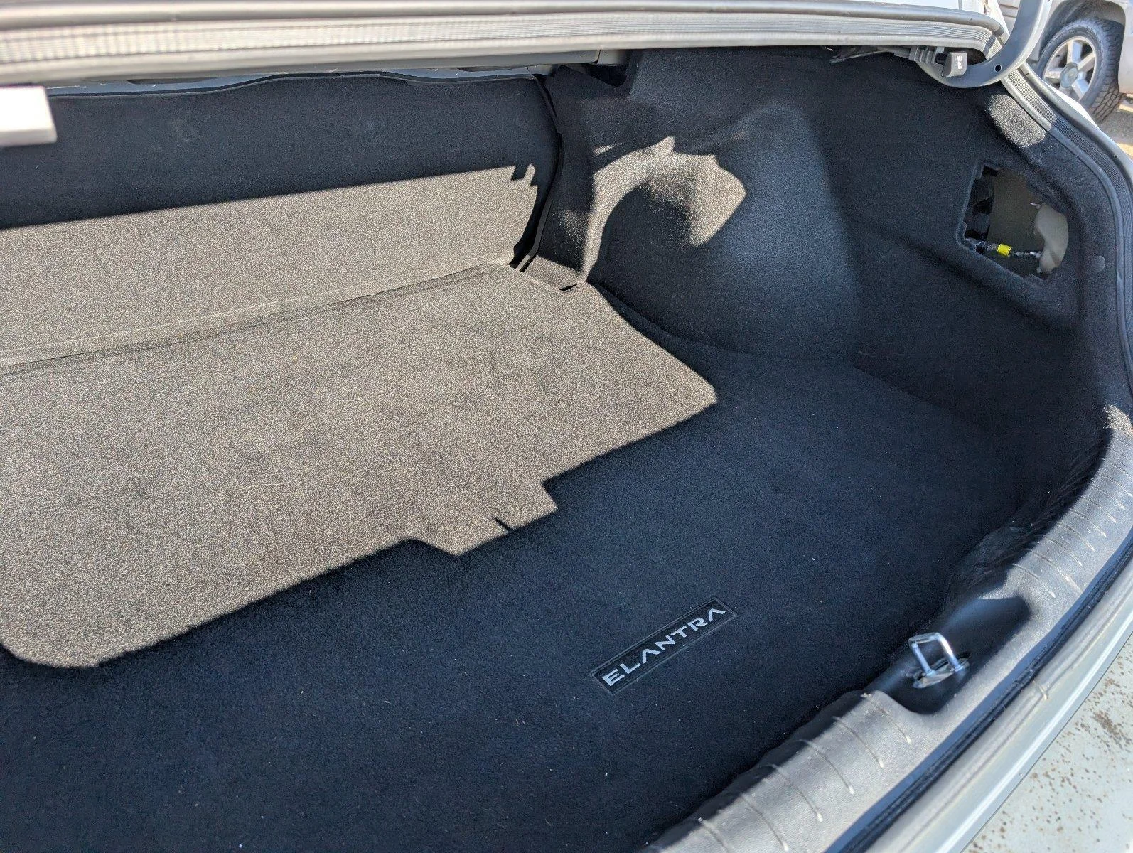 Used 2023 Electric Shadow Hyundai SEL image 36