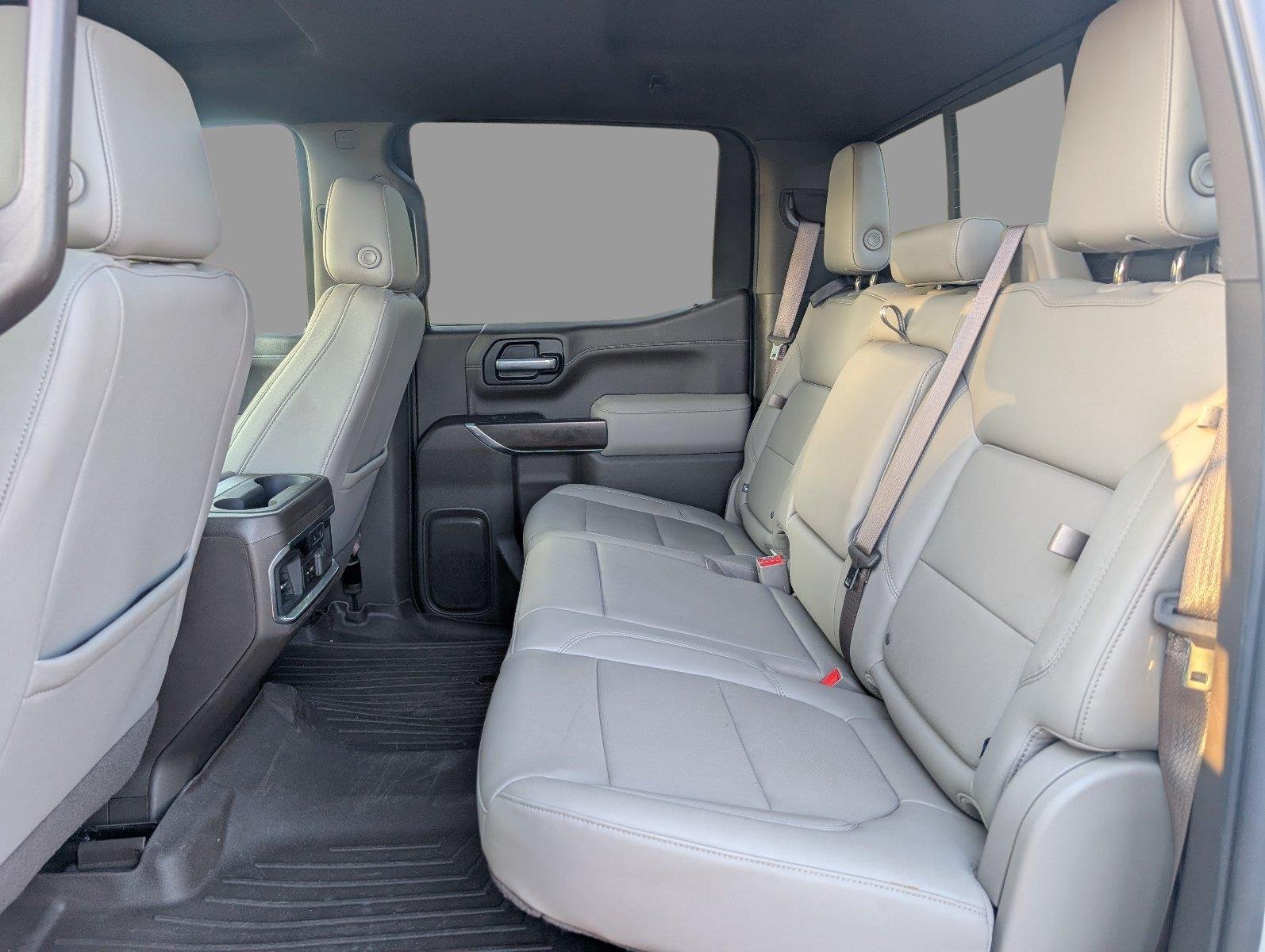 Used 2021 SUMMIT WHITE GMC SLT image 36