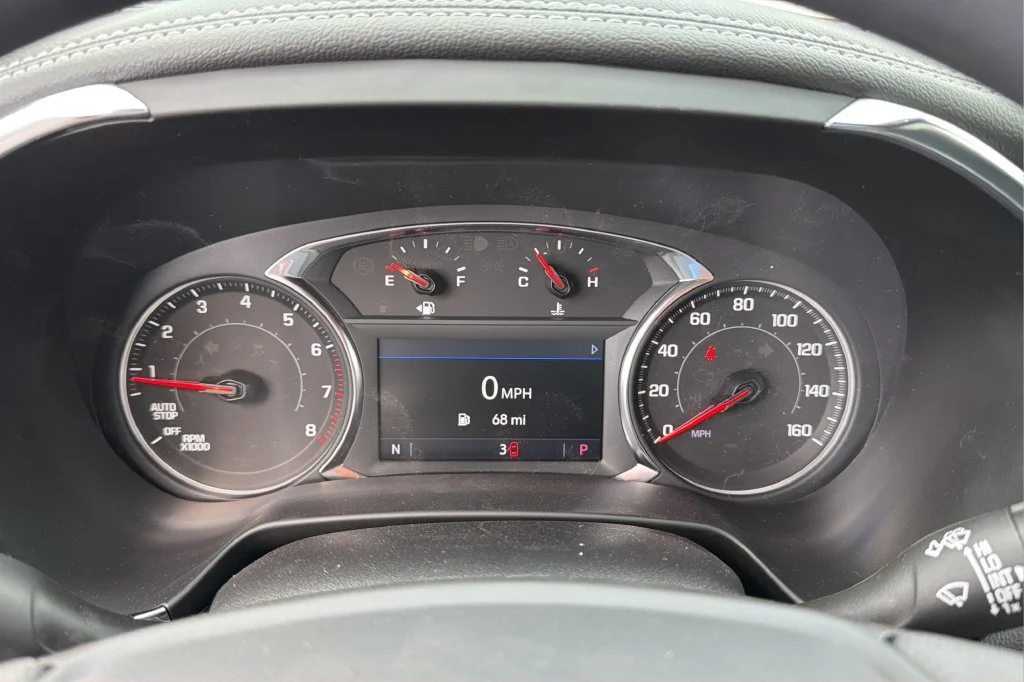 New 2026 Sterling Gray Metallic Chevrolet 2LT image 21