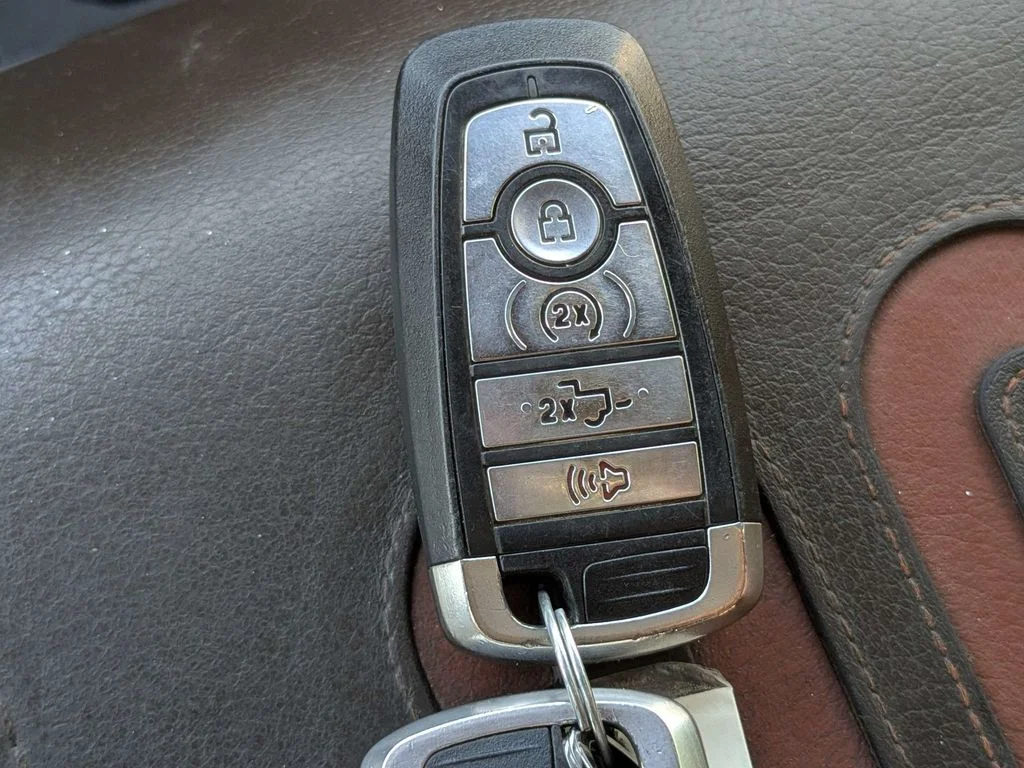 Used 2021 Red Ford King Ranch image 32