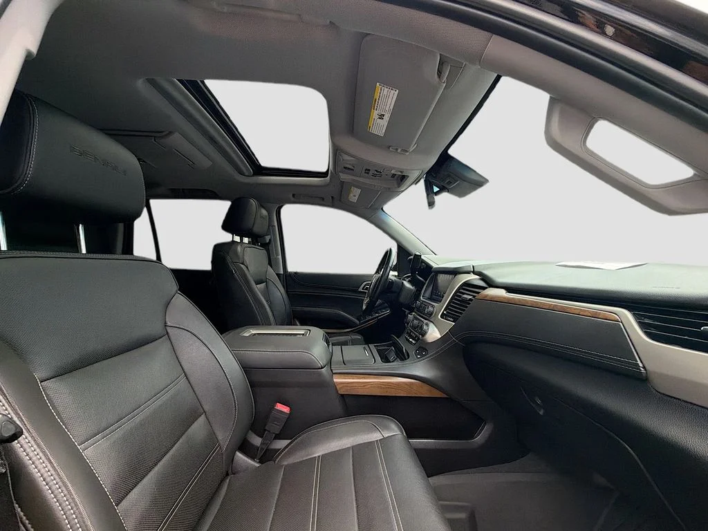 Used 2019 Onyx Black GMC Denali image 32