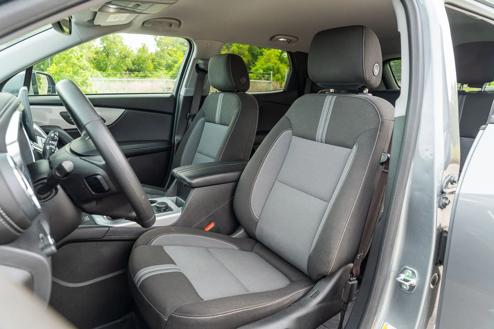 Used 2024 Gray Chevrolet LT image 18