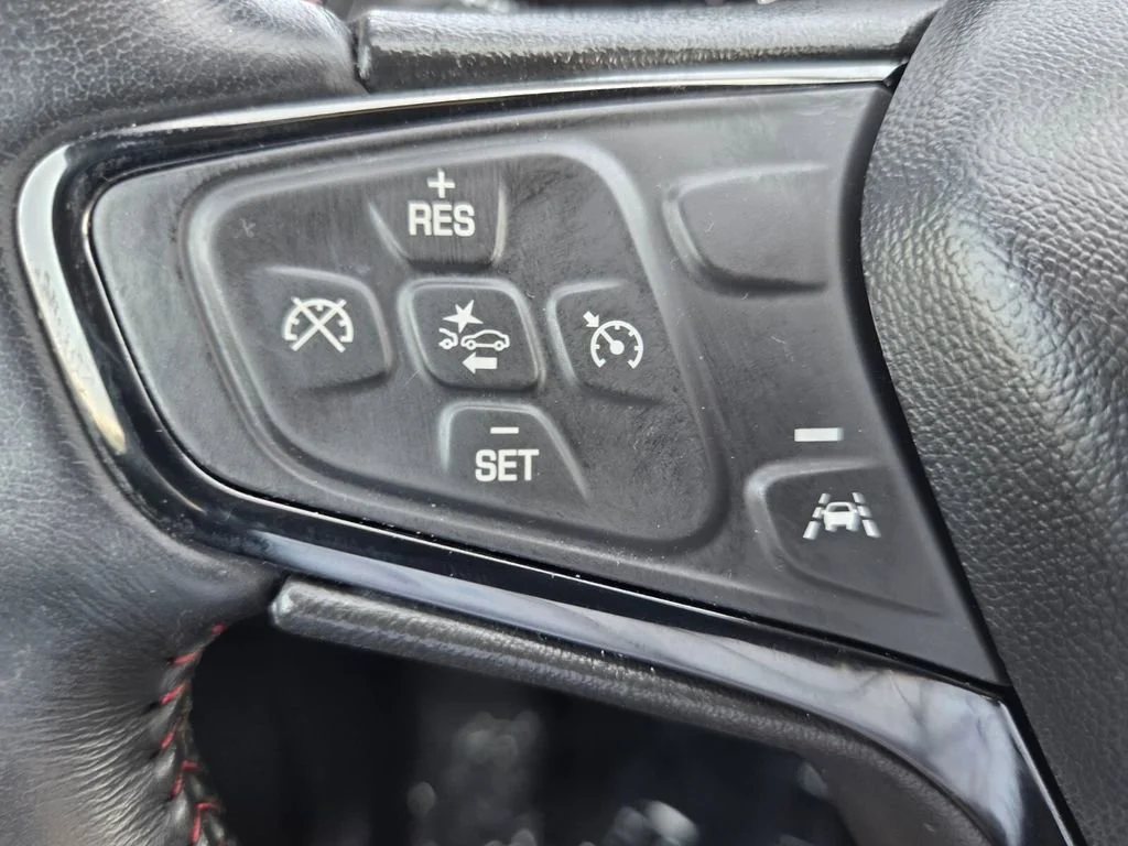 Used 2022 Blue Glow Metallic Chevrolet RS image 17