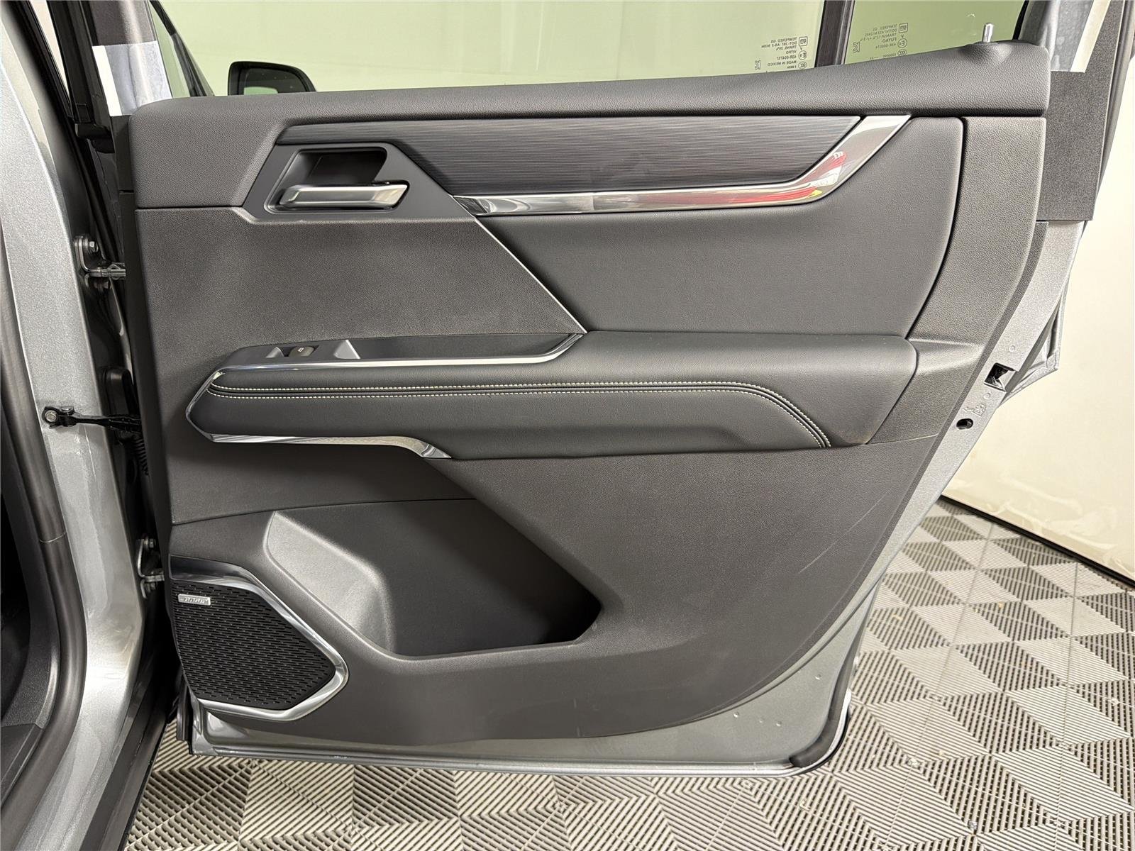 2026 GMC Acadia Elevation - Photo 16