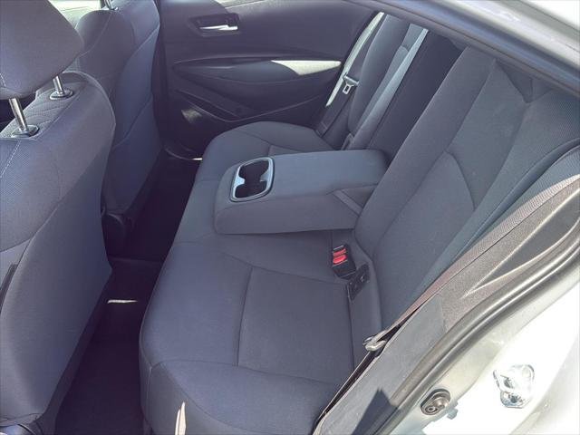 Certified Used 2021 CLASSIC SILVER MET Toyota  image 13