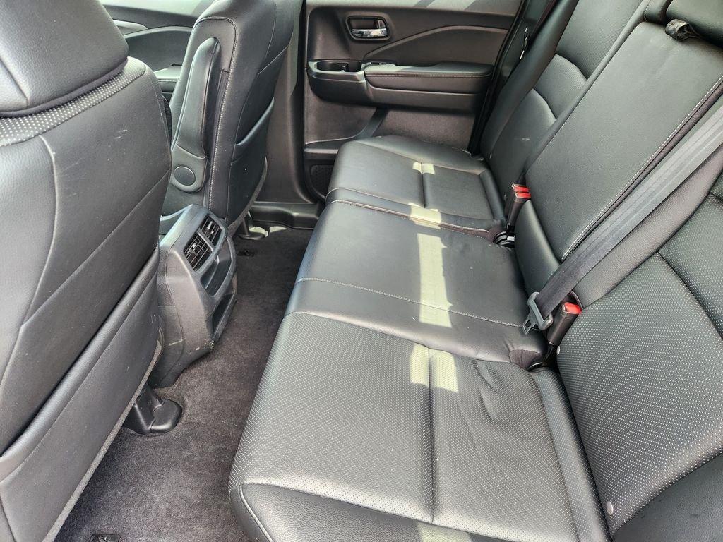 Used 2023  Honda RTL image 31
