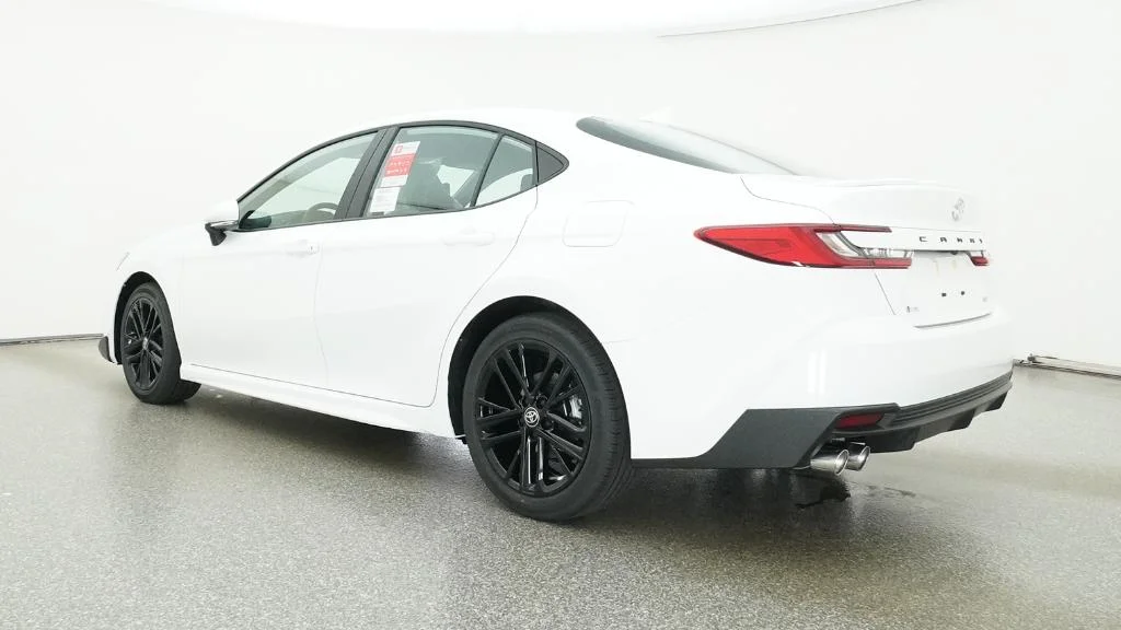 New 2026 Ice Cap Toyota SE image 10