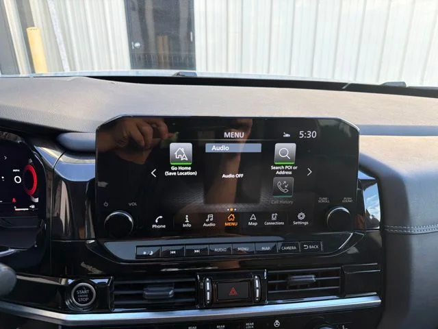 Used 2022 Gray Nissan Platinum image 28