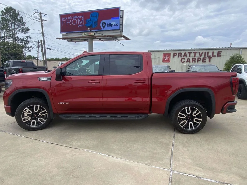 Used 2024 Red GMC AT4 image 39