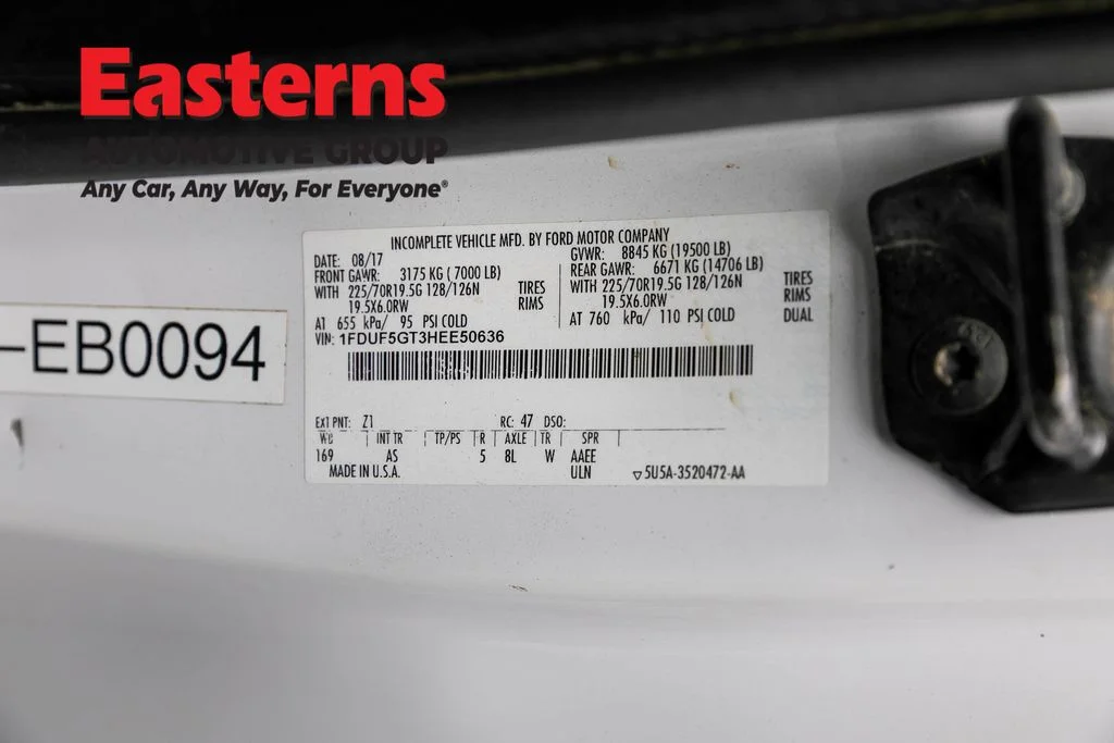 Used 2017 White Ford XL image 36