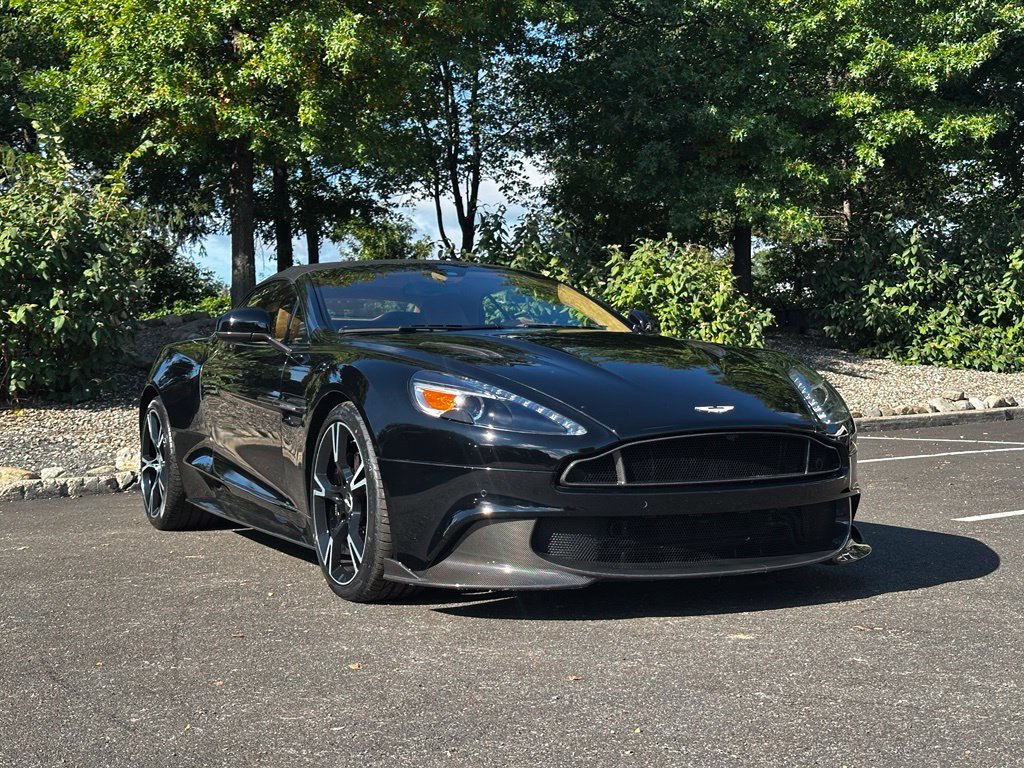 Used 2018 Black Aston Martin Volante image 5