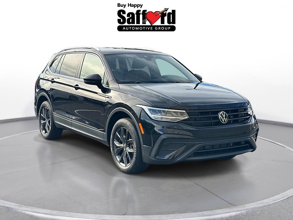 Used 2024 Black Volkswagen 2.0T SE image 9