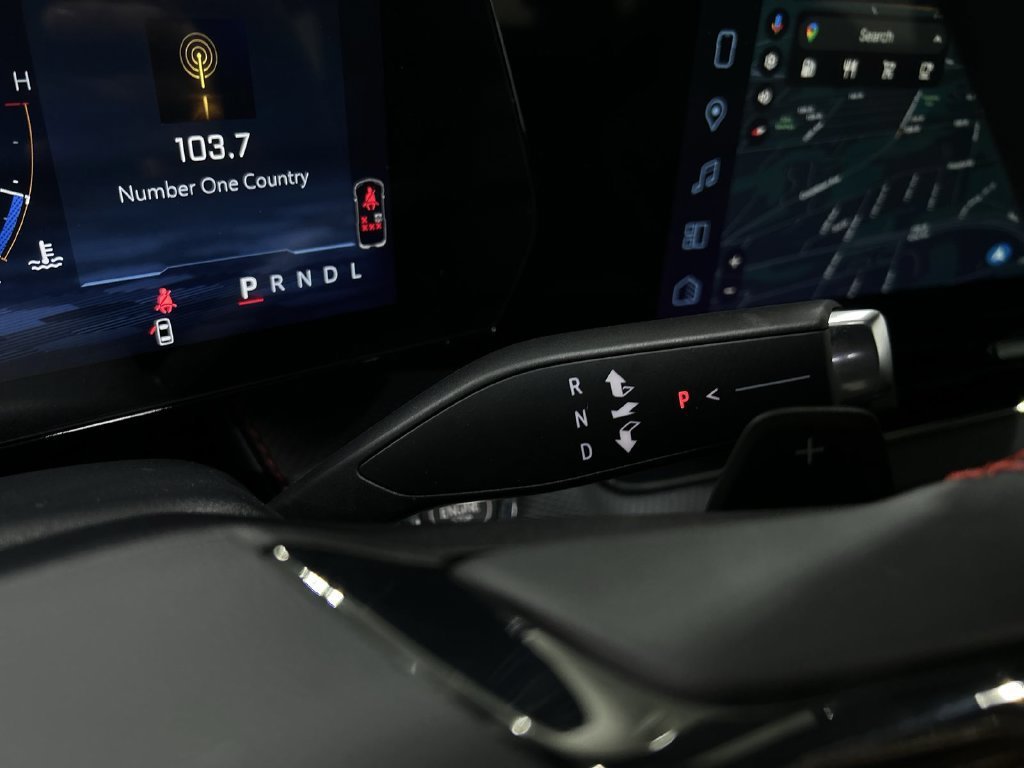 2027 Chevrolet Equinox RS - Photo 21
