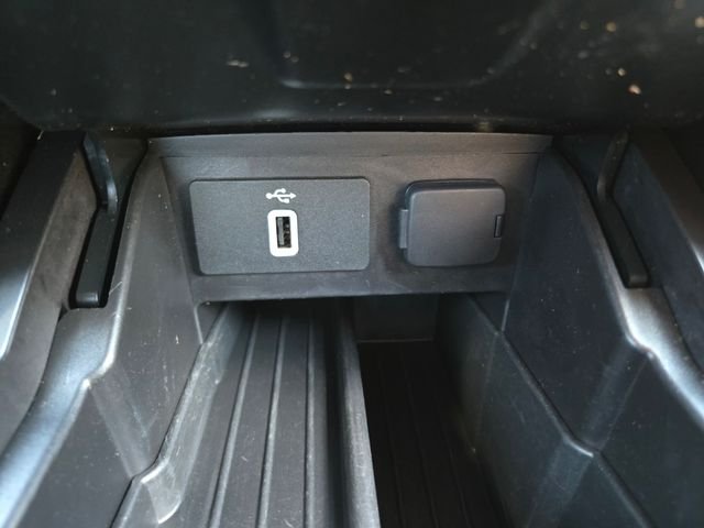 Certified Used 2018 Shadow Black Ford XLT image 11