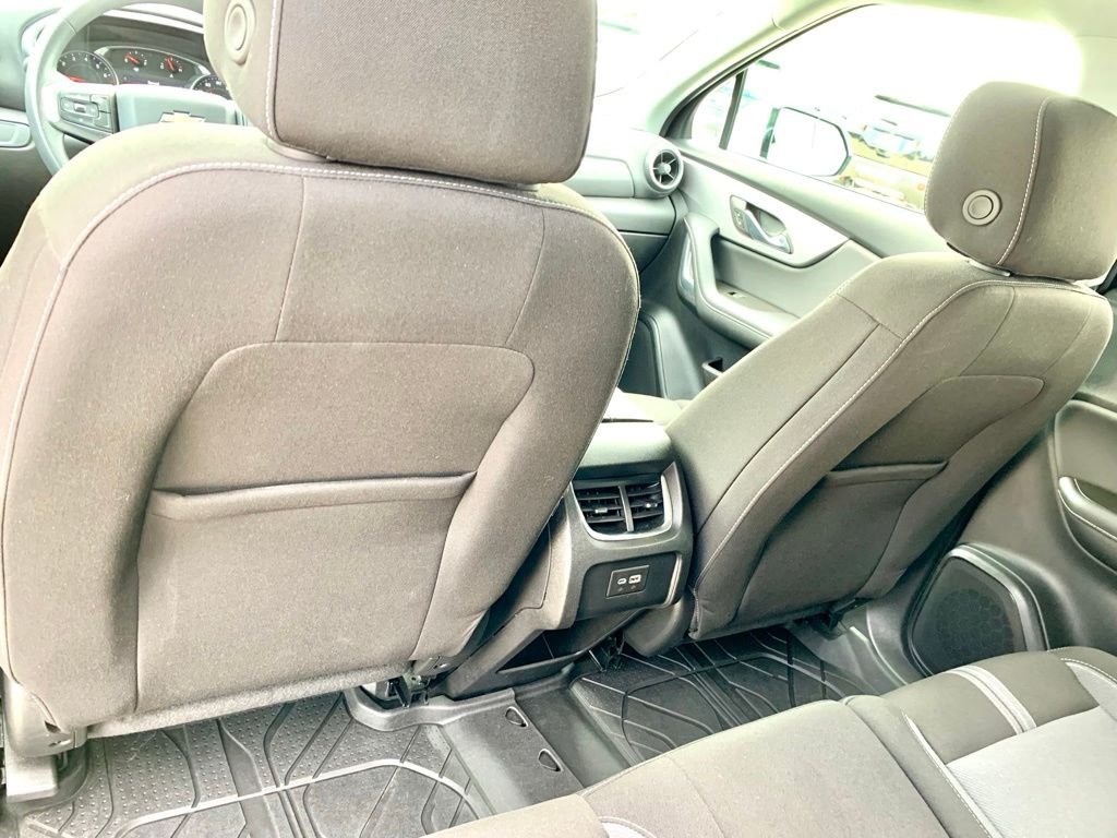 Used 2024 White Chevrolet LT image 19