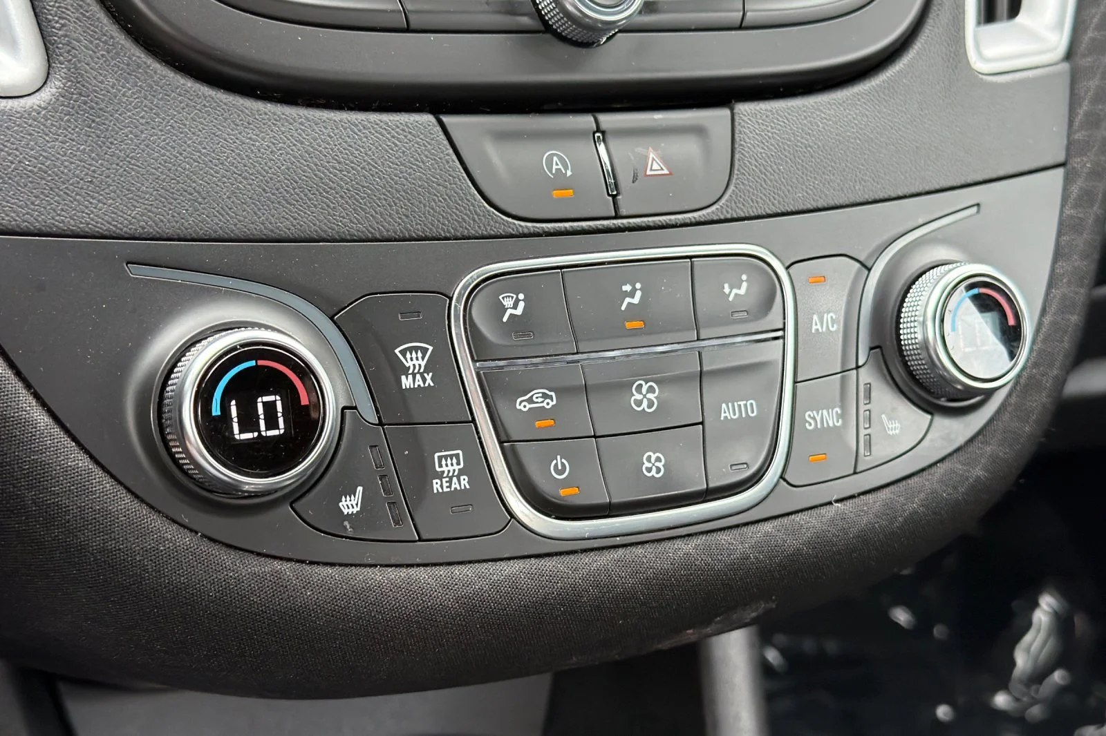 Used 2024 White Chevrolet LT image 19