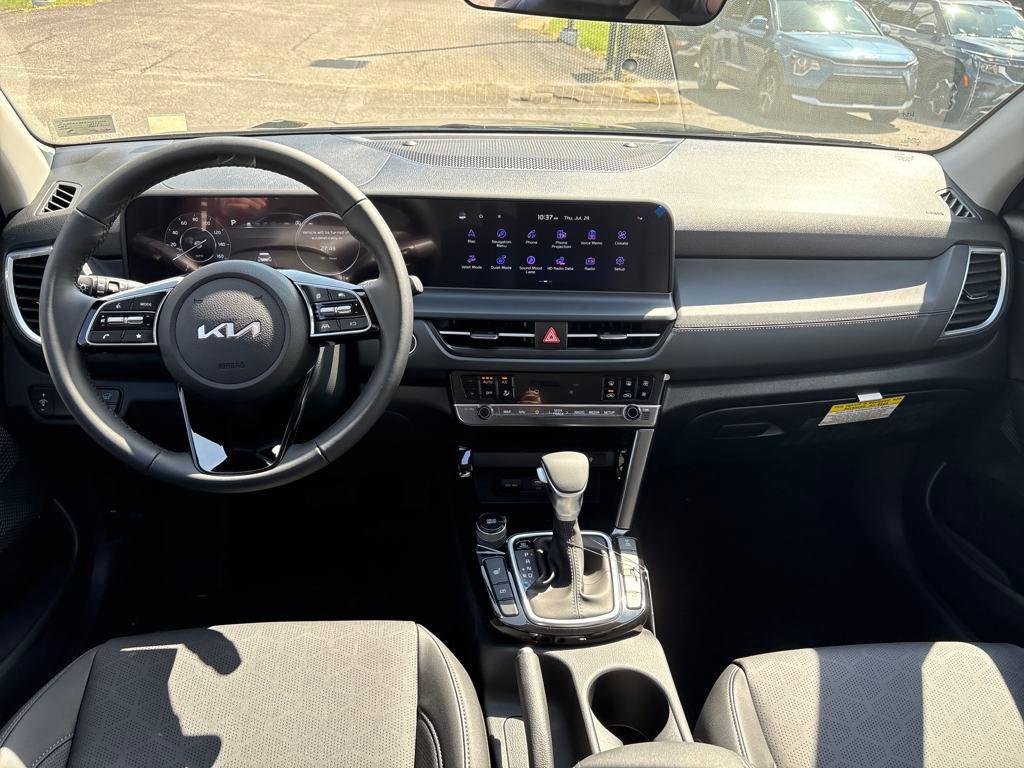 2026 Kia Seltos EX - Photo 29