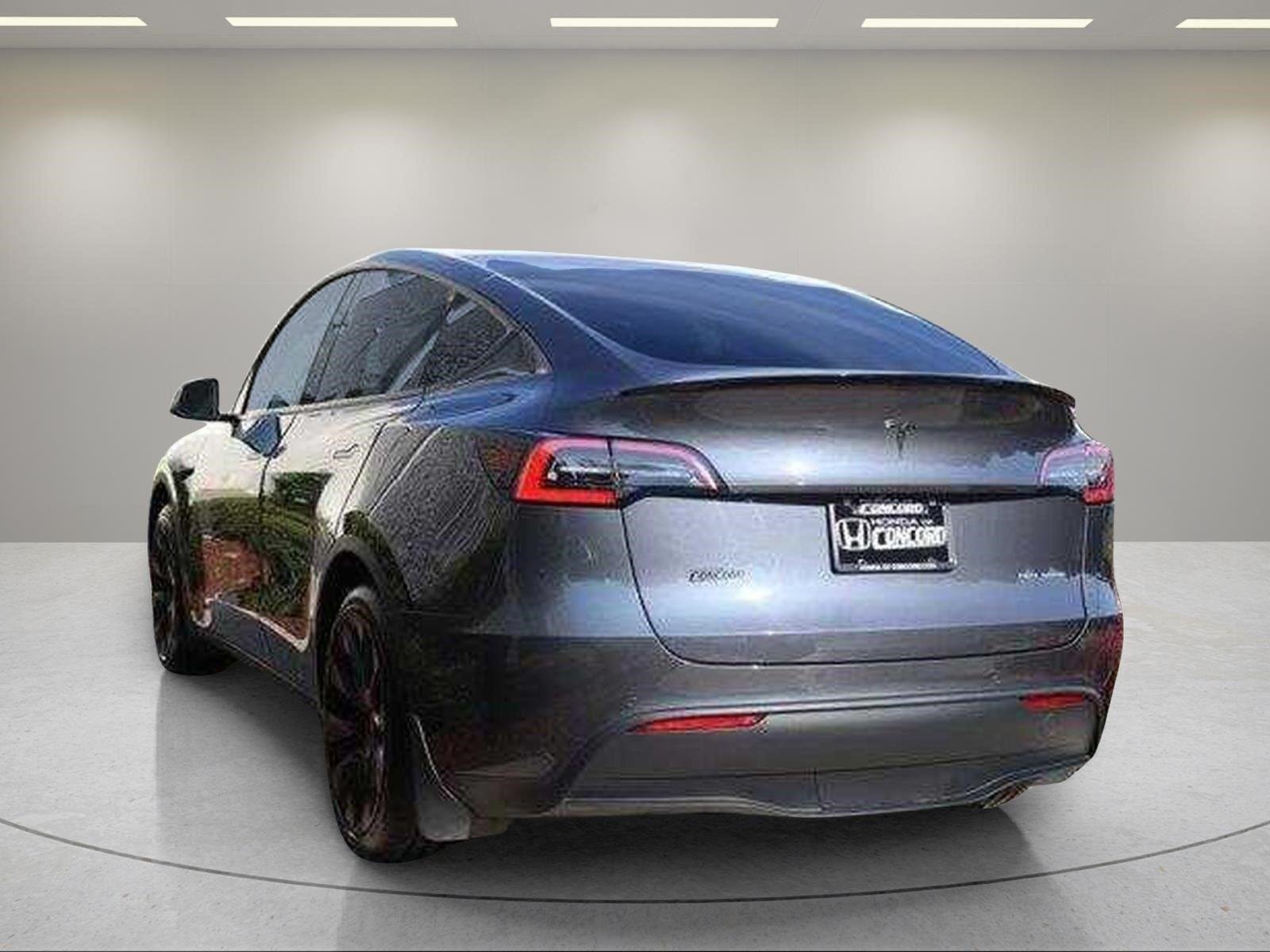 Used 2021 Midnight Silver Metallic Tesla Long Range image 25