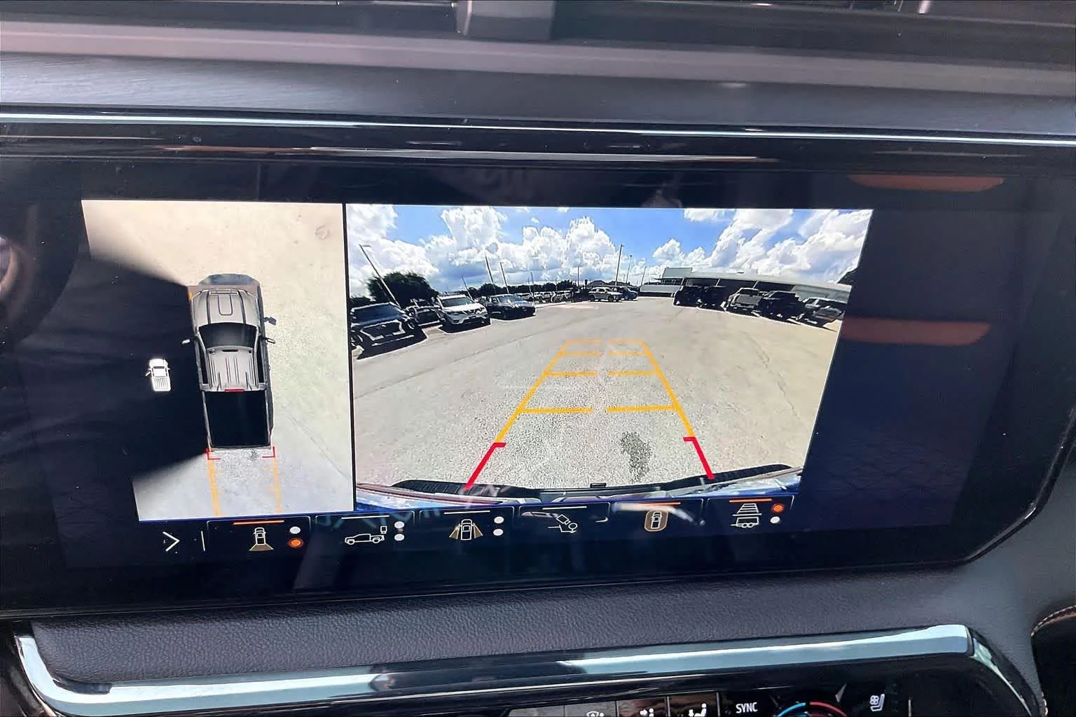 Used 2026 Titanium Rush Metallic GMC AT4 image 26