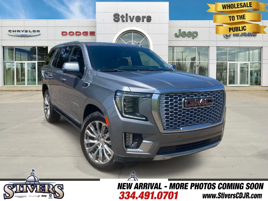 Used 2021 Gray GMC Denali image 1