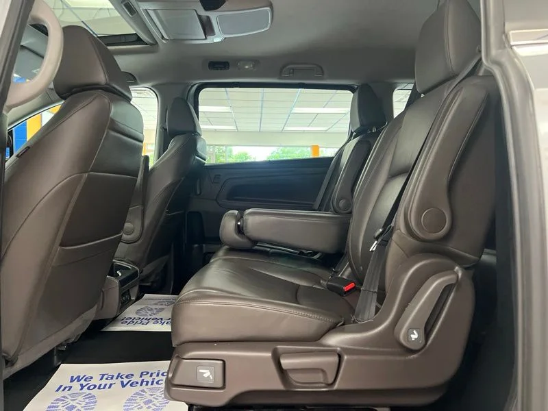 Used 2019  Honda EX-L image 17