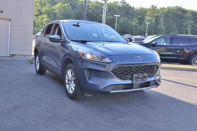 Used 2020 Blue Ford SE image 6