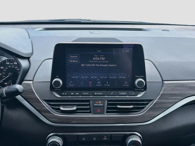 Used 2025 Gray Nissan 2.5 SV image 15