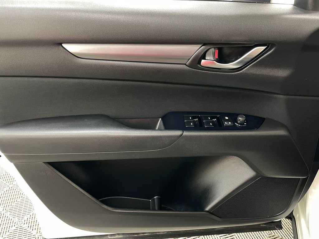 2020 Mazda CX-5 Sport - Photo 19