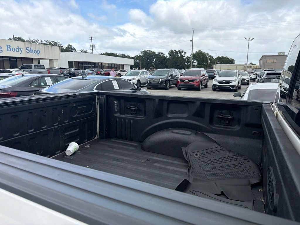 Used 2019 White Ford Platinum image 6