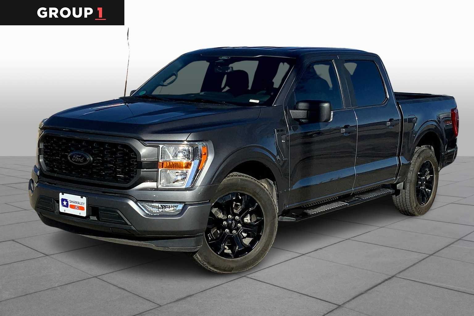 2022 Ford F-150 XL SuperCrew 5-1/2 Box's photo