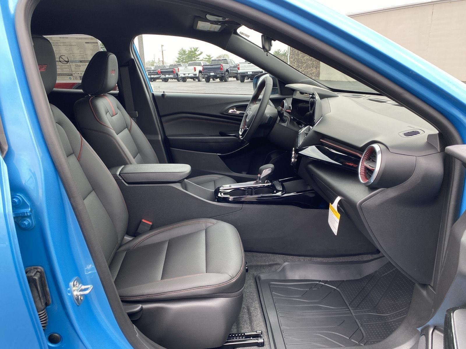 2026 Chevrolet Trax RS - Photo 15