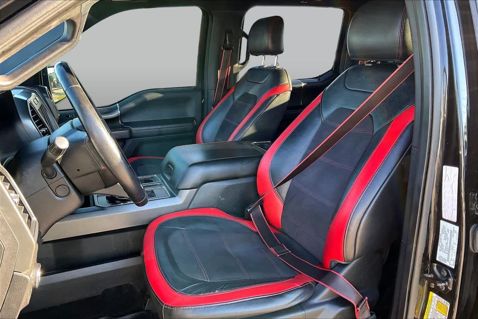 Used 2017 Shadow Black Ford Lariat image 8
