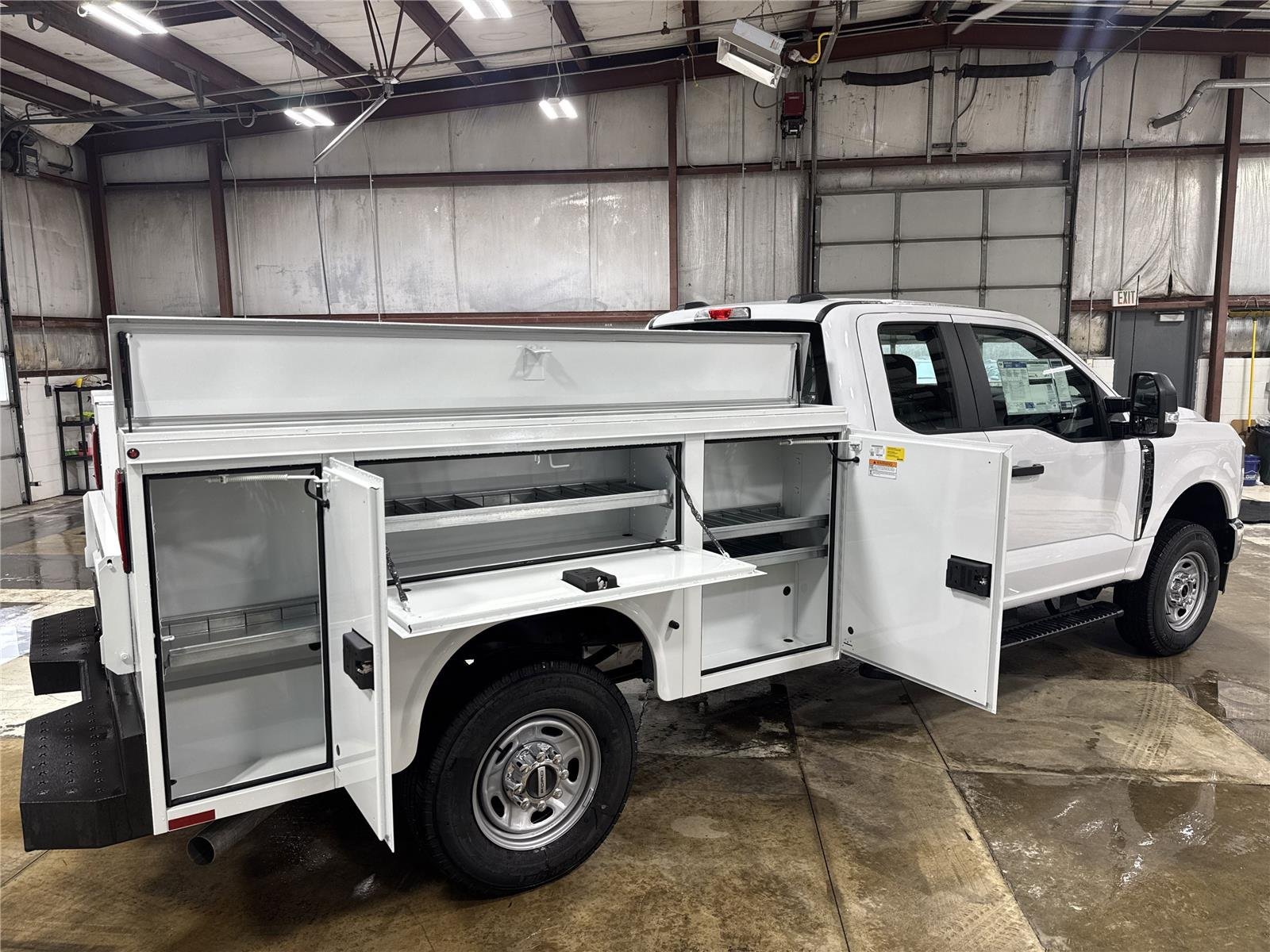 New 2026 Oxford White Ford F-350® XL image 7