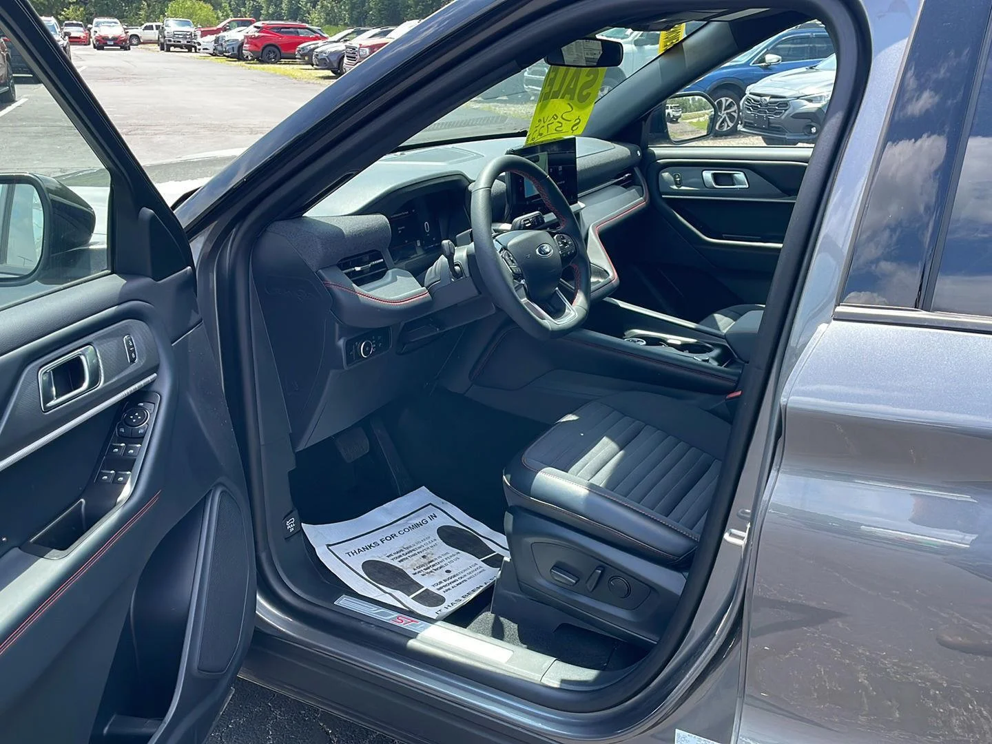 New 2026 Carbonized Gray Metallic Ford ST-Line image 9