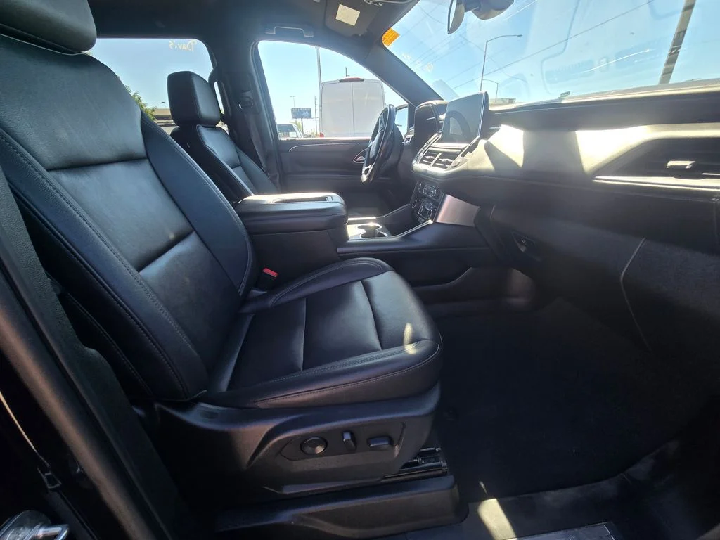 Used 2022 Black Chevrolet LT image 12