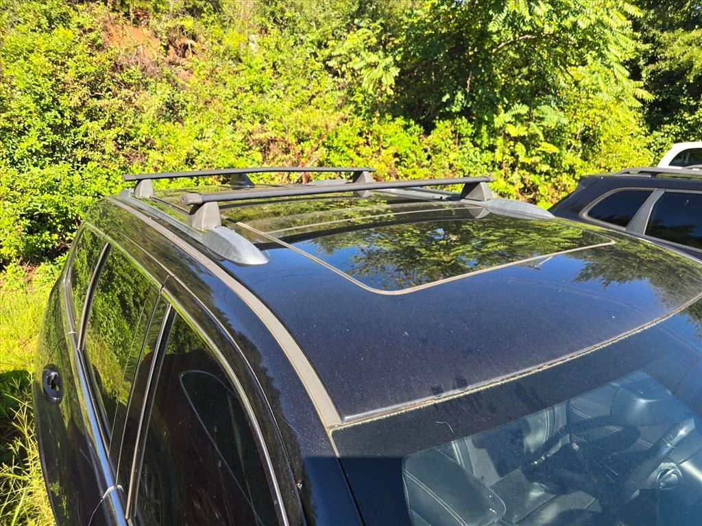 Used 2016 Black Jeep Overland image 13