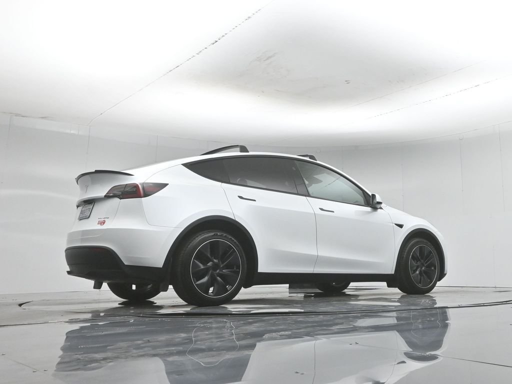 Used 2023 White Tesla Long Range image 45