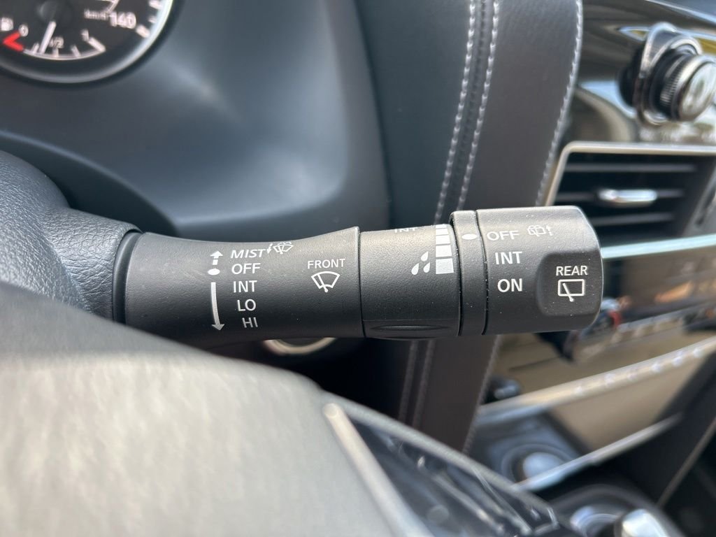 Used 2022 Silver Nissan SV image 29