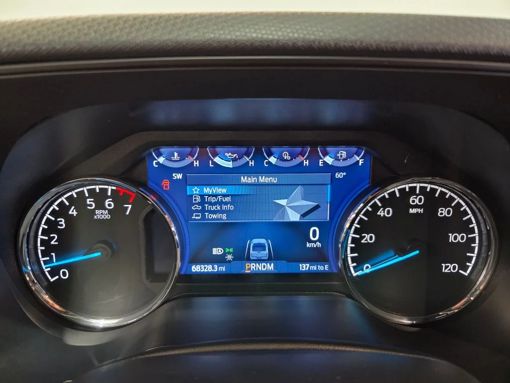 Used 2023 Silver Ford Tremor image 23